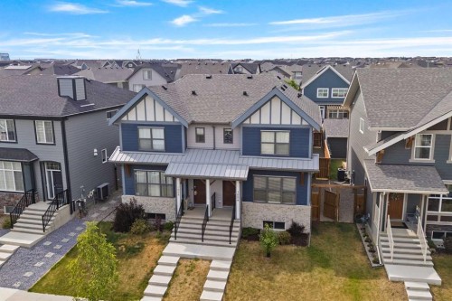 1006 Mahogany Boulevard Se, Calgary, AB - Outdoor With Facade