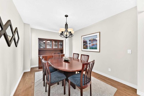 127 Royal Birch Way Nw, Calgary, AB - Indoor Photo Showing Dining Room