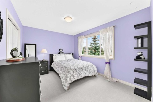 127 Royal Birch Way Nw, Calgary, AB - Indoor Photo Showing Bedroom