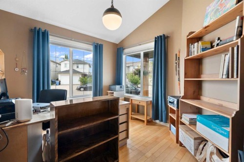 19 Rockmont Court Nw, Calgary, AB - Indoor Photo Showing Office