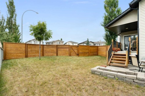 19 Rockmont Court Nw, Calgary, AB - Outdoor