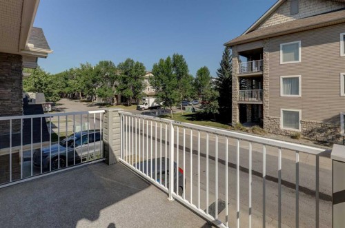 6711 Pinecliff Grove Ne, Calgary, AB - Outdoor With Balcony With Exterior