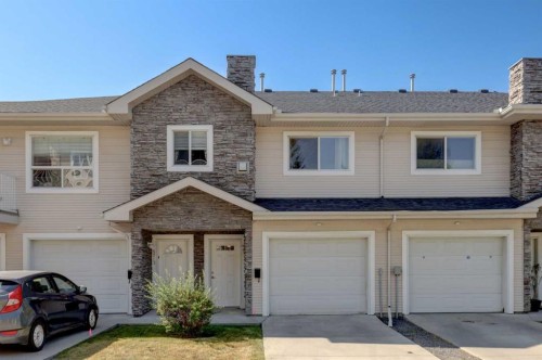 6711 Pinecliff Grove Ne, Calgary, AB - Outdoor With Facade