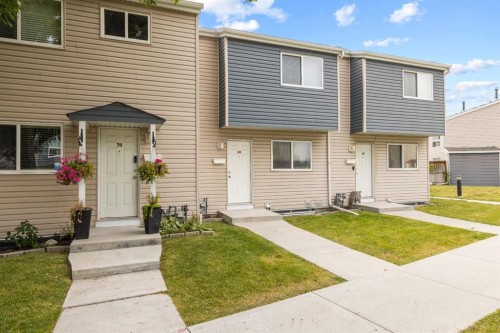 69-5425 Pensacola Crescent SE Calgary, AB T2A 2G4
