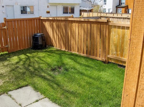69-5425 Pensacola Crescent Se, Calgary, AB - Outdoor
