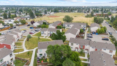 69-5425 Pensacola Crescent Se, Calgary, AB - Outdoor With View