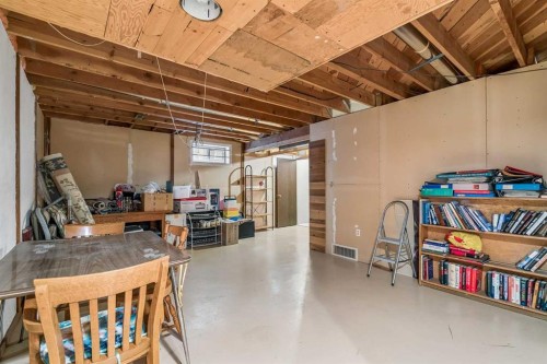 3131 Oakwood Drive Sw, Calgary, AB - Indoor Photo Showing Basement