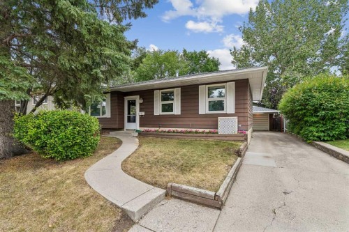 3131 Oakwood Drive Sw, Calgary, AB - Outdoor