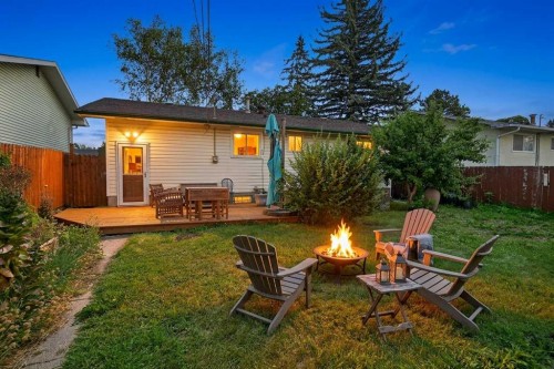 7935 Huntwick Hill Ne, Calgary, AB - Outdoor With Deck Patio Veranda