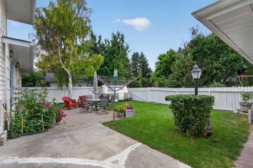 224 Silver Crest Drive Nw, Calgary, AB - Outdoor