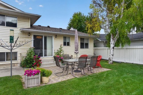 224 Silver Crest Drive Nw, Calgary, AB - Outdoor With Deck Patio Veranda