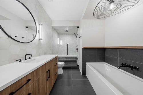 240 D'Arcy Ranch Drive, Okotoks, AB - Indoor Photo Showing Bathroom