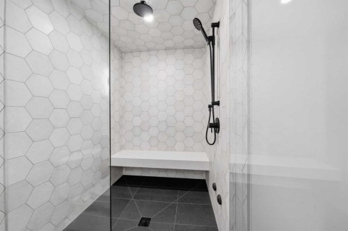 240 D'Arcy Ranch Drive, Okotoks, AB - Indoor Photo Showing Bathroom