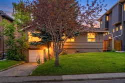 3042 28 Street SWCalgary, AB T3E 2J5