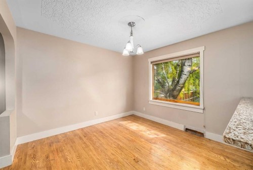 3042 28 Street Sw, Calgary, AB - Indoor Photo Showing Other Room