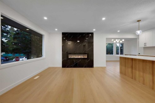 3331 41 Street Se, Calgary, AB - Indoor