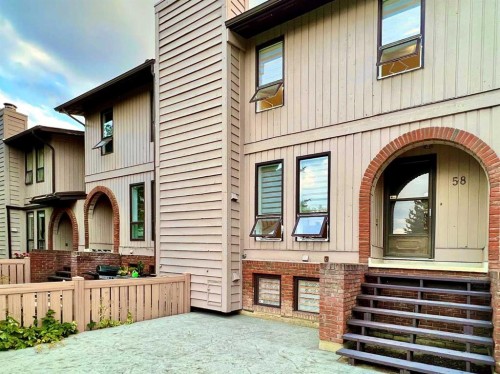 58 Canterbury Gardens Sw, Calgary, AB - Outdoor