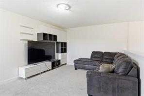 21 Evansview Manor Nw, Calgary, AB 