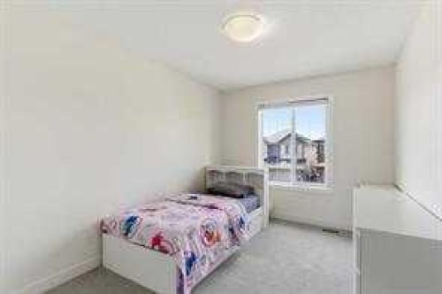 21 Evansview Manor Nw, Calgary, AB 