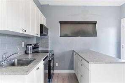 21 Evansview Manor Nw, Calgary, AB 