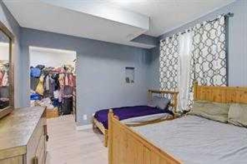 21 Evansview Manor Nw, Calgary, AB 
