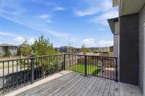 21 Evansview Manor Nw, Calgary, AB 