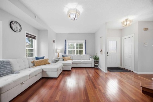 336 Silverado Drive Sw, Calgary, AB - Indoor Photo Showing Living Room