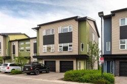 230 Covecreek Circle NE Calgary, AB T3K 0W6