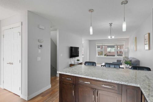 230 Covecreek Circle Ne, Calgary, AB - Indoor Photo Showing Kitchen