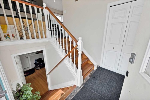 155 Taralea Gardens Ne, Calgary, AB - Indoor Photo Showing Other Room