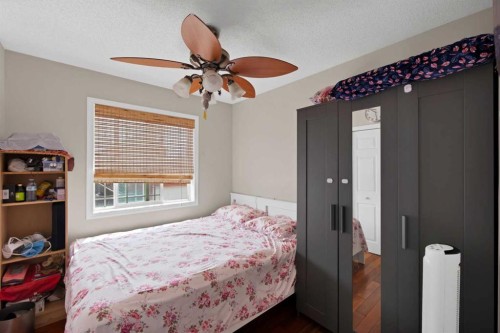 155 Taralea Gardens Ne, Calgary, AB - Indoor Photo Showing Bedroom