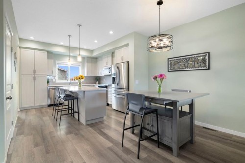 719 Mahogany Boulevard Se, Calgary, AB - Indoor