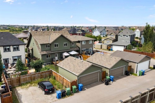 719 Mahogany Boulevard Se, Calgary, AB - Outdoor