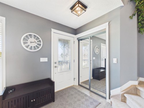2049 New Brighton Gardens Se, Calgary, AB - Indoor Photo Showing Other Room
