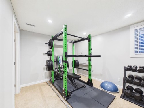2049 New Brighton Gardens Se, Calgary, AB - Indoor Photo Showing Other Room