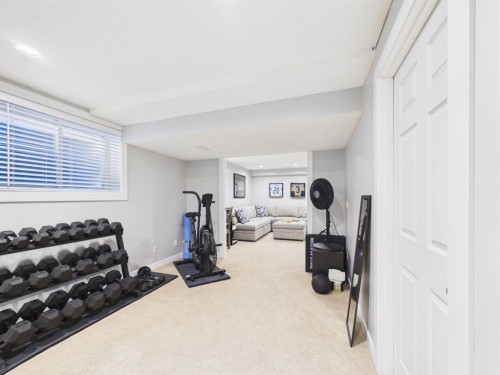 2049 New Brighton Gardens Se, Calgary, AB - Indoor