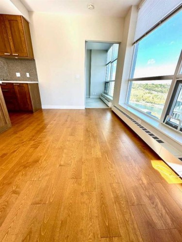 1615-222 Riverfront Avenue Sw, Calgary, AB - Indoor Photo Showing Other Room