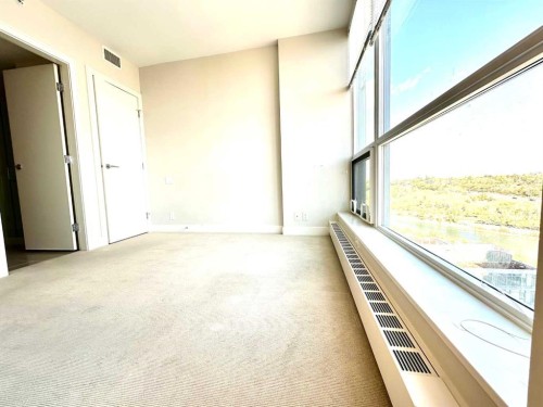 1615-222 Riverfront Avenue Sw, Calgary, AB - Indoor Photo Showing Other Room
