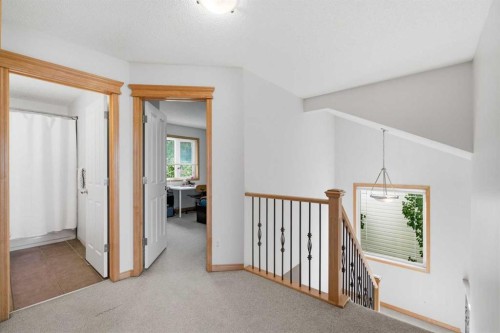 54 Rockyledge Rise Nw, Calgary, AB - Indoor Photo Showing Other Room