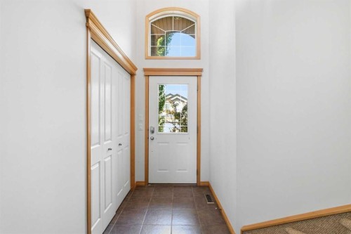 54 Rockyledge Rise Nw, Calgary, AB - Indoor Photo Showing Other Room
