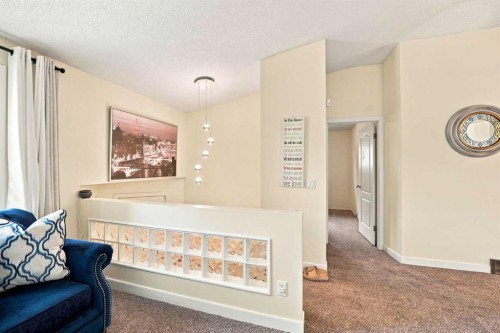 225 Harvest Glen Place Ne, Calgary, AB - Indoor