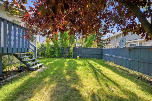 225 Harvest Glen Place Ne, Calgary, AB - Outdoor