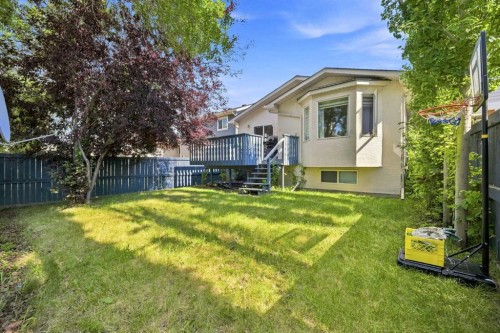 225 Harvest Glen Place Ne, Calgary, AB - Outdoor