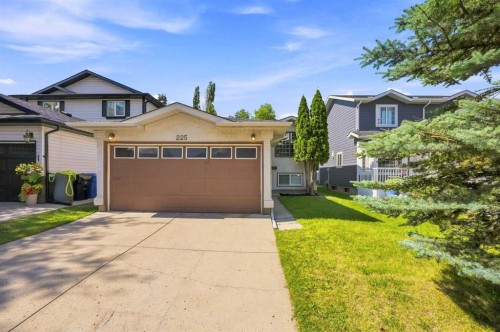 225 Harvest Glen Place Ne, Calgary, AB - Outdoor
