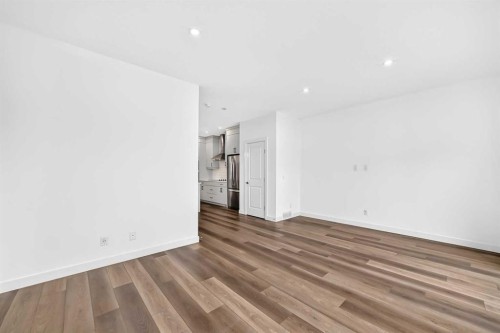 125 Herron Mews Ne, Calgary, AB - Indoor Photo Showing Other Room