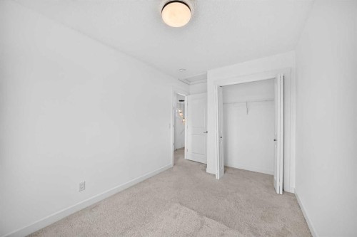 125 Herron Mews Ne, Calgary, AB - Indoor Photo Showing Other Room