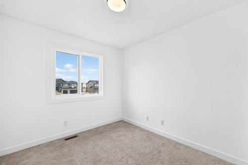 125 Herron Mews Ne, Calgary, AB - Indoor Photo Showing Other Room