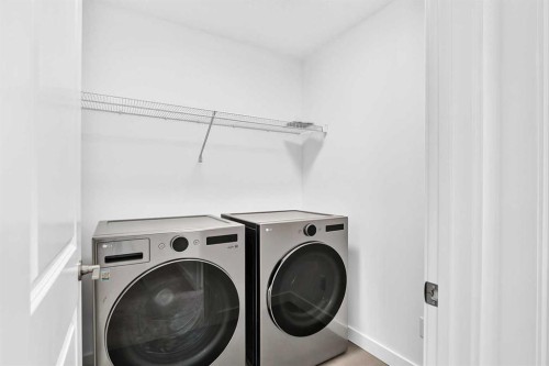 125 Herron Mews Ne, Calgary, AB - Indoor Photo Showing Laundry Room
