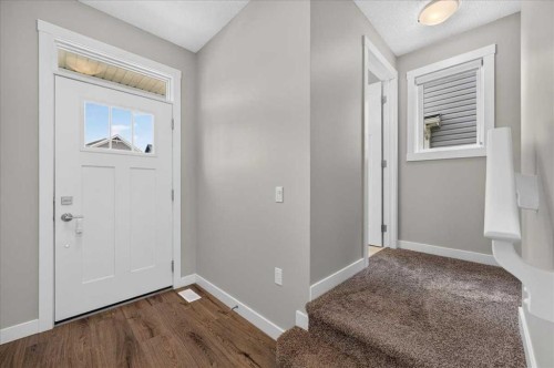 97 Seton Manor Se, Calgary, AB - Indoor Photo Showing Other Room