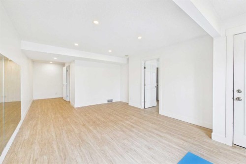169 Brightonwoods Gardens Se, Calgary, AB - Indoor Photo Showing Other Room